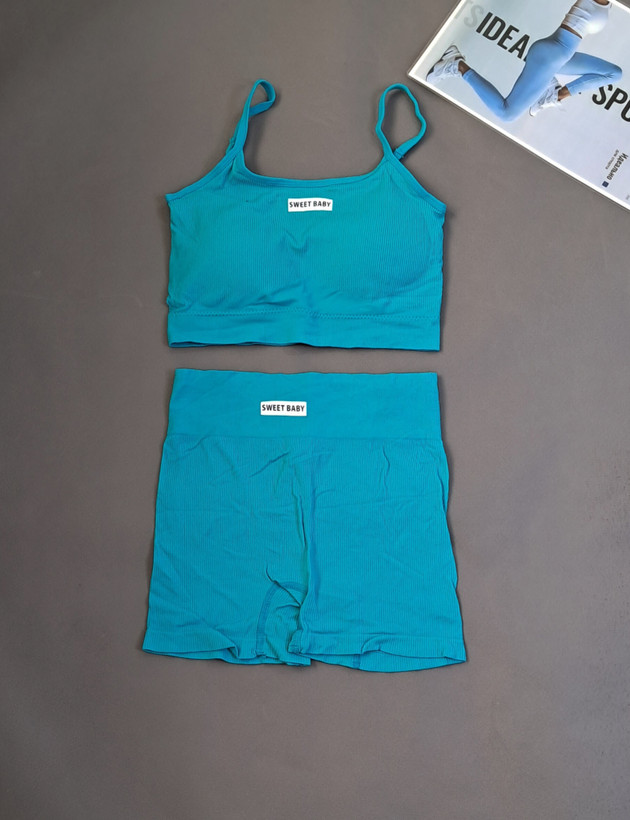 ست ورزشی نیمتنه وشورتک سو یئت بیبی -لباس باشگاهی زنانه با جنس سیملس.مناسب باشگاه و ورزش روزانه