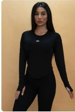 بلوز ورزشی زنانه کیمونو فینگردارمدل هلالی رنگ مشکی
