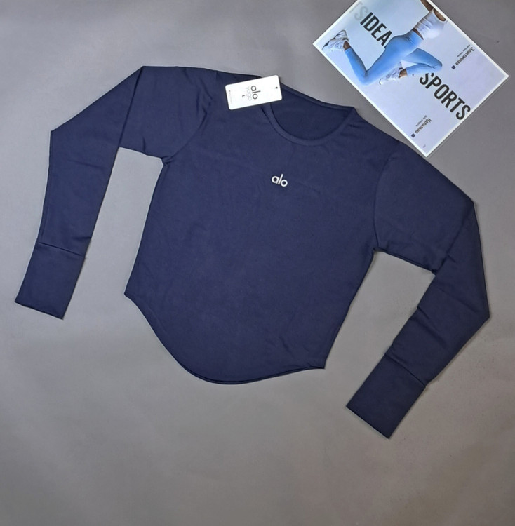 بلوز ورزشی زنانه کیمونو فینگردارمدل هلالی رنگ سورمه ی