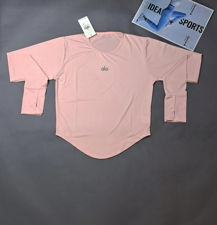 بلوز ورزشی زنانه کیمونو فینگردار مدل هلالی رنگ صورتی پاستیلی