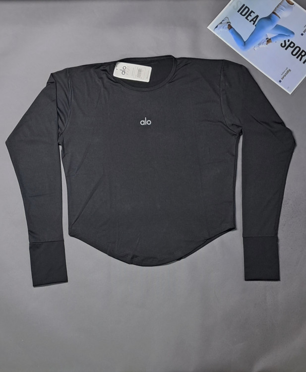 بلوز ورزشی زنانه کیمونو فینگردار مدل هلالی رنگ مشکی