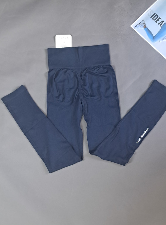 لگ سیملس فرم دهنده زنانه